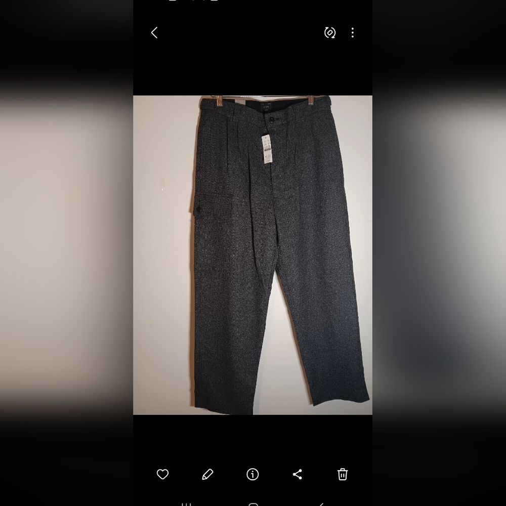 Charcoal Straight Leg Cargo Pants with Matte Finish